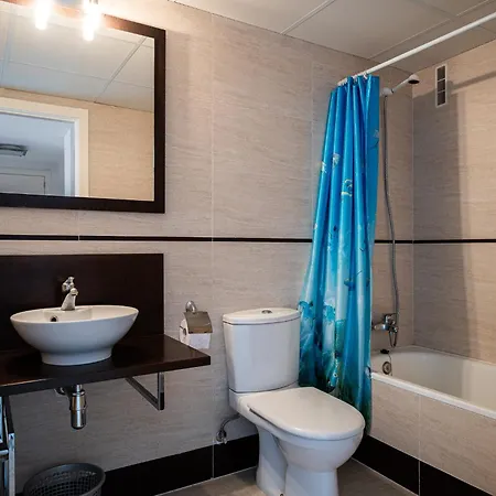 아파트 At144 Completamente Equipado, Con Piscina Y Cerca De La Playa 토르뎀바라