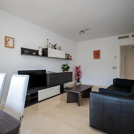 아파트 At144 Completamente Equipado, Con Piscina Y Cerca De La Playa